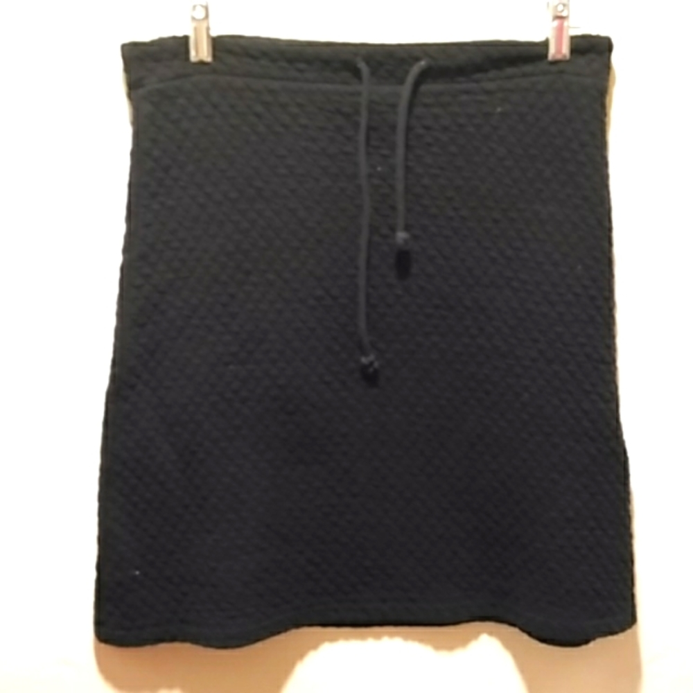 Black quilted skirt